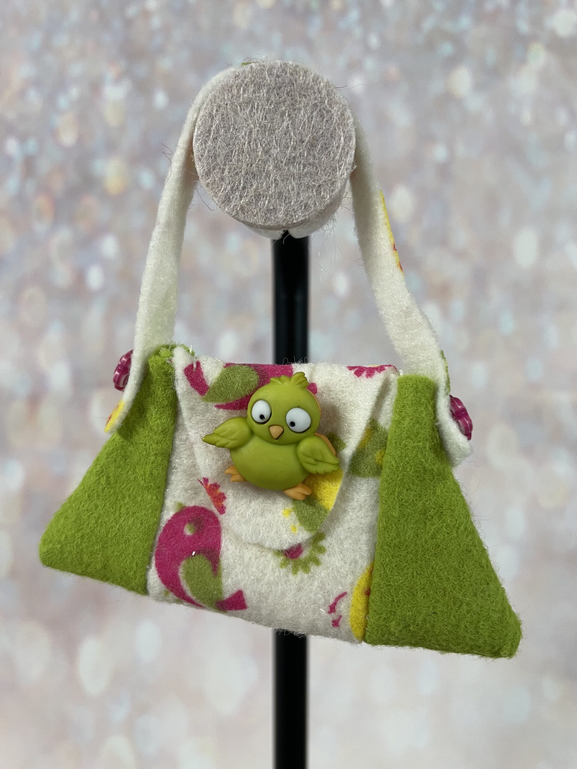 Tasje vilt vogelprint met vogel groen Tasje vilt vogelprint met vogel groen